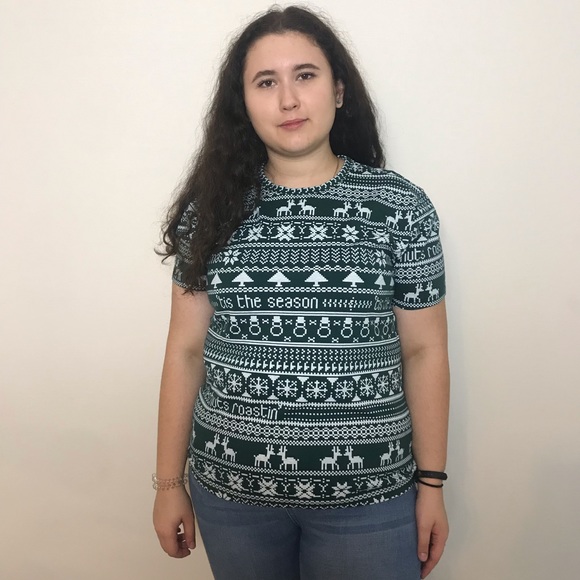 tis the Season T-Shirt - Picture 3 of 6